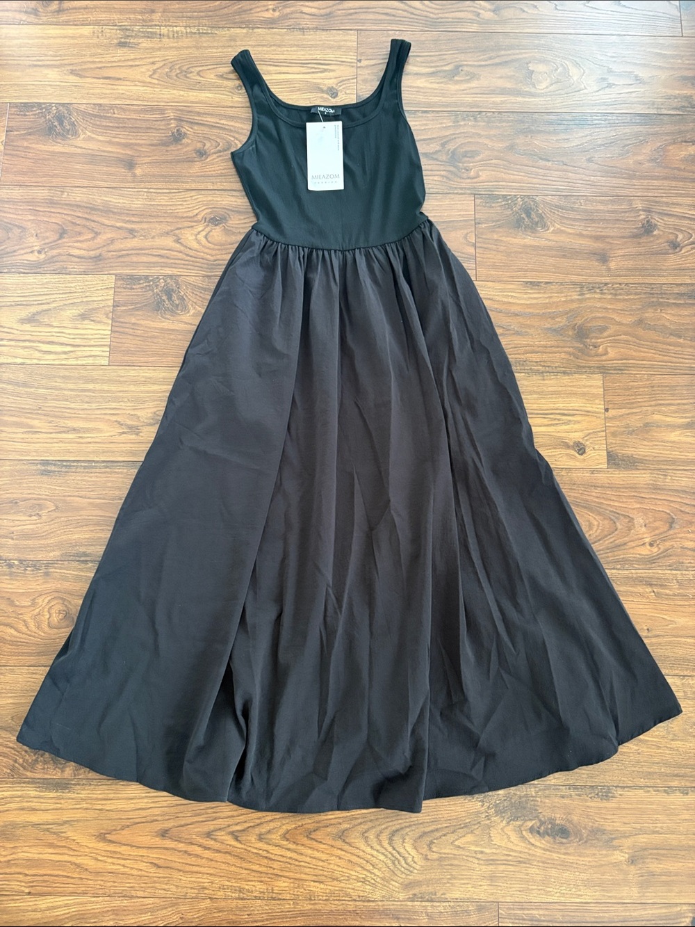 NWT Mieazom Black Scoop Neck Maxi Dress with Full Skirt